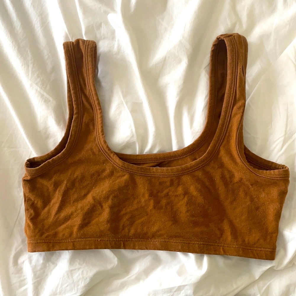 ARQ wide strap bra